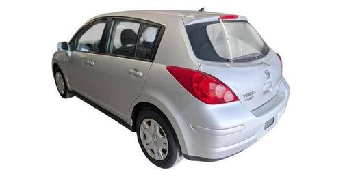 Brilliant Silver 2011 Nissan Versa 1.8 S