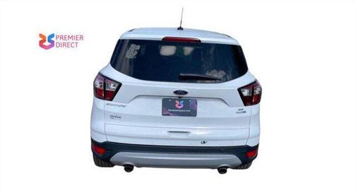 Oxford White 2017 Ford Escape SE