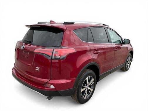 Ruby Flare Pearl 2018 Toyota RAV4 XLE