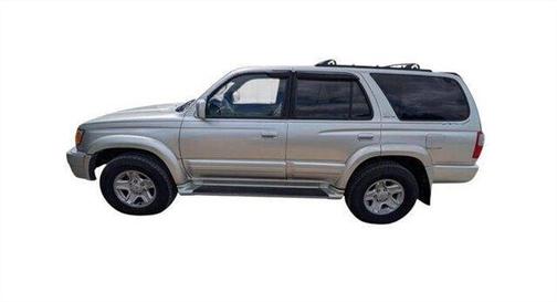 Gold 2000 Toyota 4Runner Limited