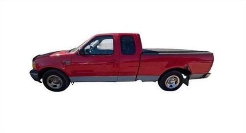 Red 2003 Ford F-150 XL SuperCab