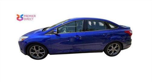Blue 2014 Ford Focus SE