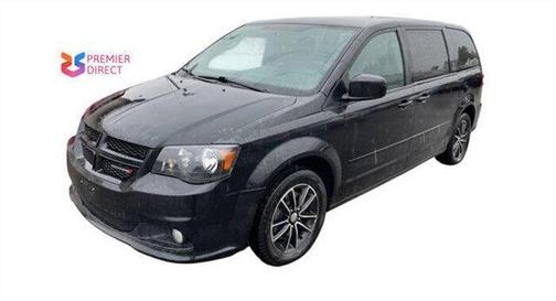 Brilliant Black Crystal Pearlcoat 2016 Dodge Grand Caravan R/T