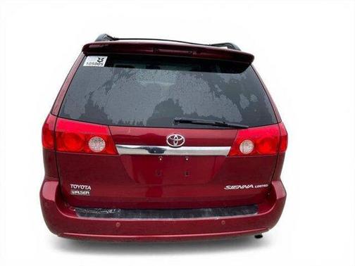 2006 Toyota Sienna XLE