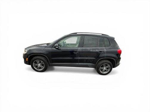 2016 Volkswagen Tiguan SE