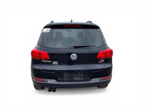 2016 Volkswagen Tiguan SE