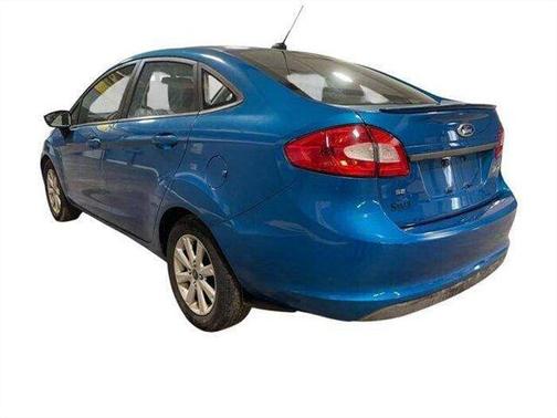 Blue 2012 Ford Fiesta SE