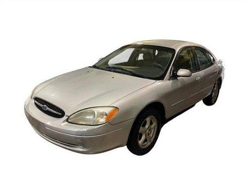 Silver 2002 Ford Taurus SES