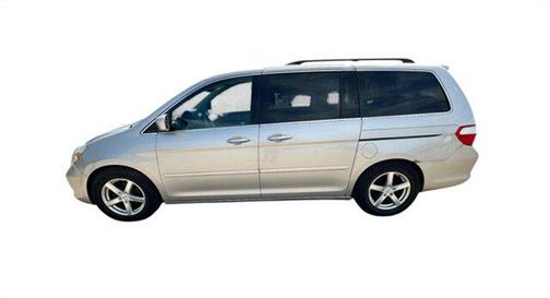 Silver 2005 Honda Odyssey EX-L