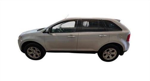 Silver 2013 Ford Edge SEL
