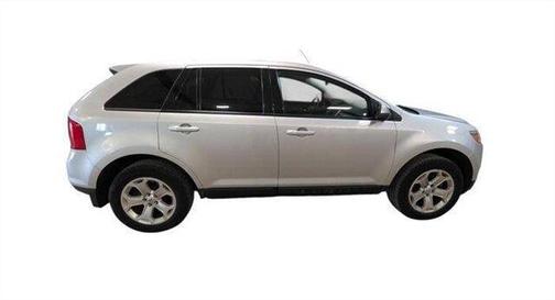 Silver 2013 Ford Edge SEL