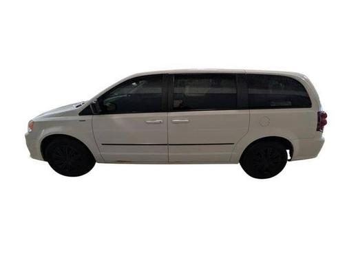 White 2016 Dodge Grand Caravan AVP/SE