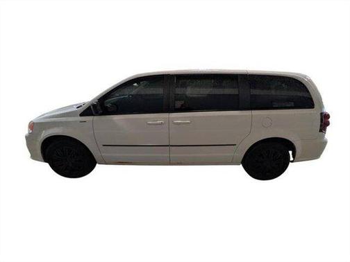 White 2016 Dodge Grand Caravan AVP/SE