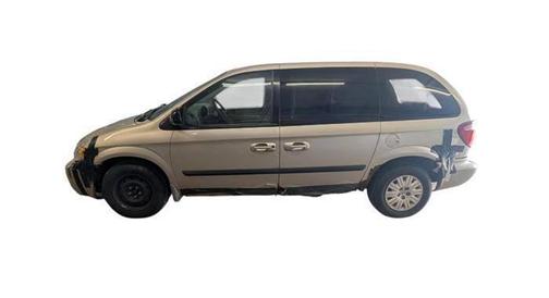 Gold 2006 Chrysler Town & Country Base