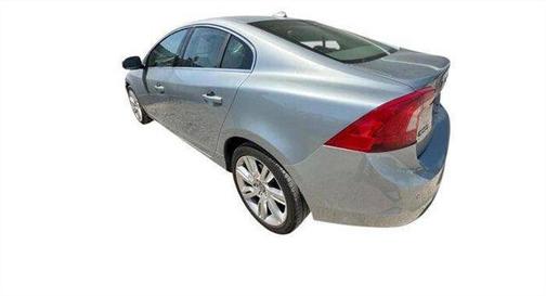 Electric Silver Metallic 2012 Volvo S60 T6