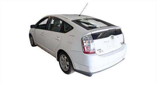 White 2006 Toyota Prius