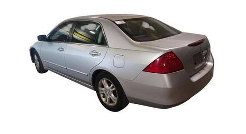 Silver 2006 Honda Accord SE