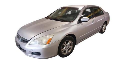 Silver 2006 Honda Accord SE