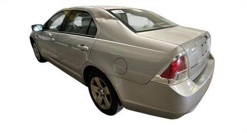 Silver 2008 Ford Fusion SE