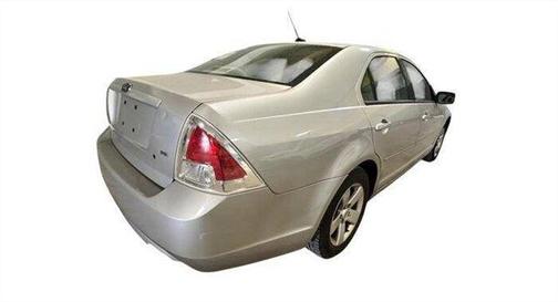 Silver 2008 Ford Fusion SE