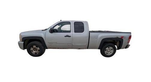 Silver 2010 Chevrolet Silverado 1500 LT