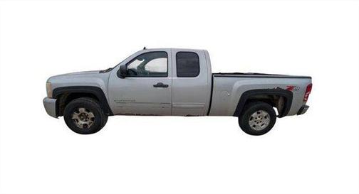 Sheer Silver Metallic 2010 Chevrolet Silverado 1500 LT