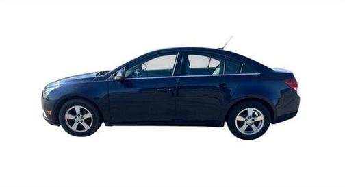 Blue 2011 Chevrolet Cruze LT