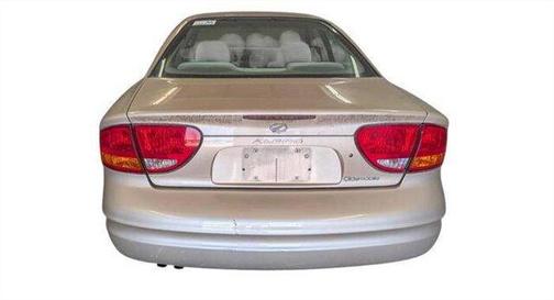 Tan 2002 Oldsmobile Alero GL