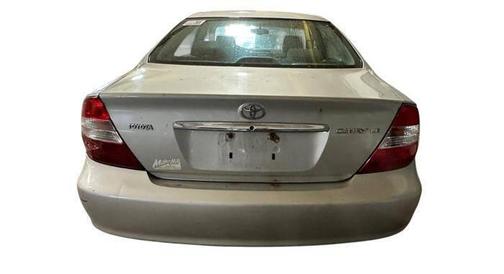 Silver 2002 Toyota Camry LE