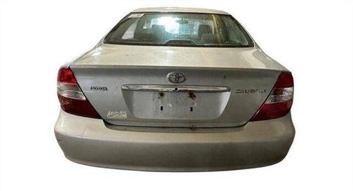 Silver 2002 Toyota Camry LE