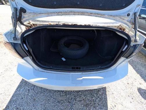 Rally White 2007 Mazda Mazda3 i Touring