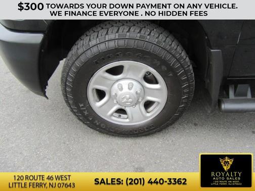 2017 RAM 3500 Tradesman Regular Cab 4x2 8' Box