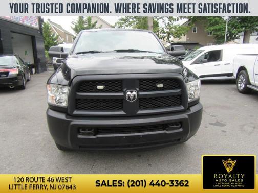 2017 RAM 3500 Tradesman Regular Cab 4x2 8' Box