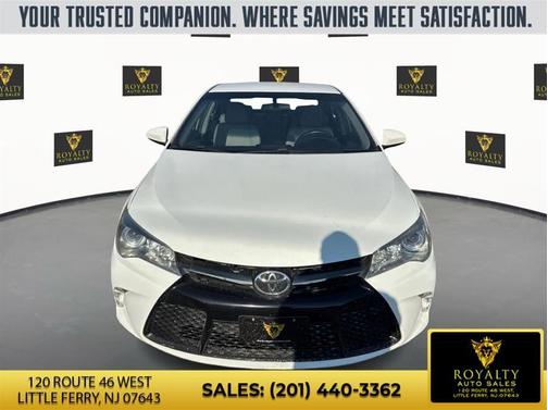 2016 Toyota Camry SE w/Special Edition Pkg