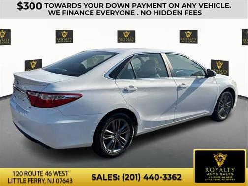 2016 Toyota Camry SE w/Special Edition Pkg