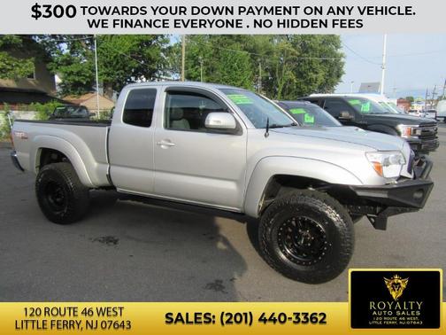2013 Toyota Tacoma Base