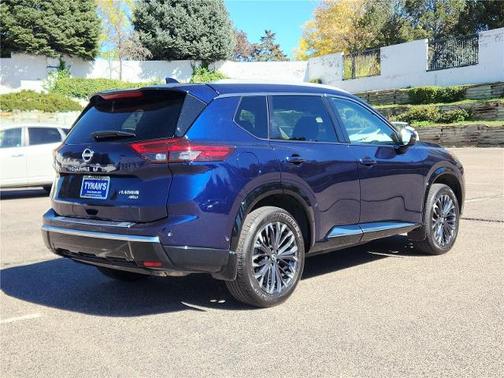 2024 Nissan Rogue Platinum