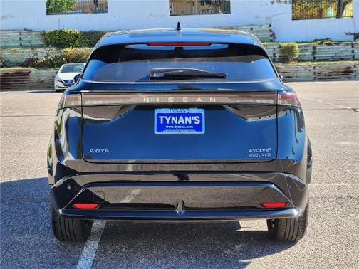 2025 Nissan ARIYA EVOLVE+