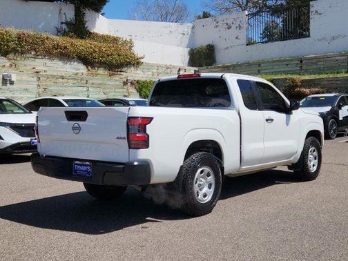 2023 Nissan Frontier S