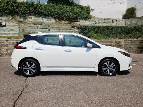 2022 Nissan Leaf S PLUS