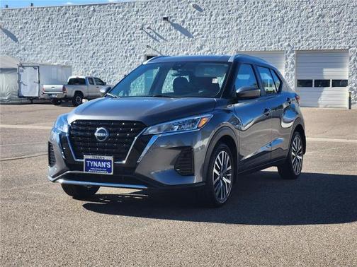 2023 Nissan Kicks SV