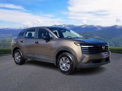 2025 Nissan Kicks S