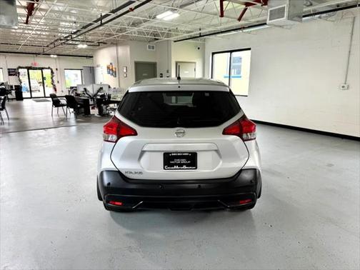2020 Nissan Kicks S