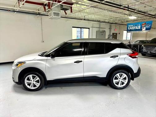 2020 Nissan Kicks S