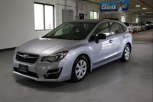 Ice Silver Metallic 2015 Subaru Impreza 2.0i