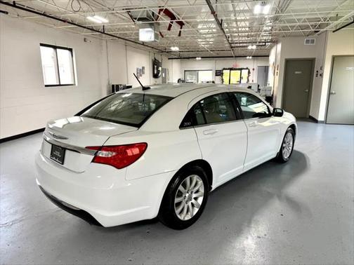 2011 Chrysler 200 Touring