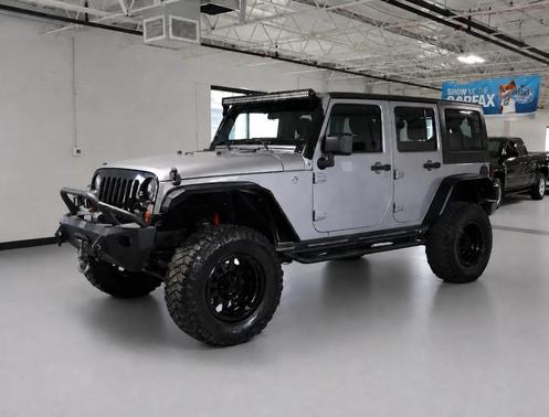 Silver 2017 Jeep Wrangler Unlimited Sport