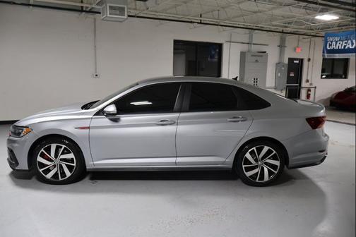 2019 Volkswagen Jetta GLI 2.0T S