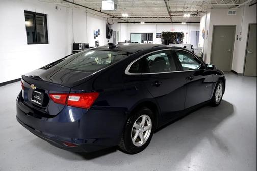 2017 Chevrolet Malibu 1LS