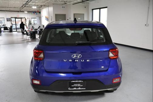 2020 Hyundai VENUE SE